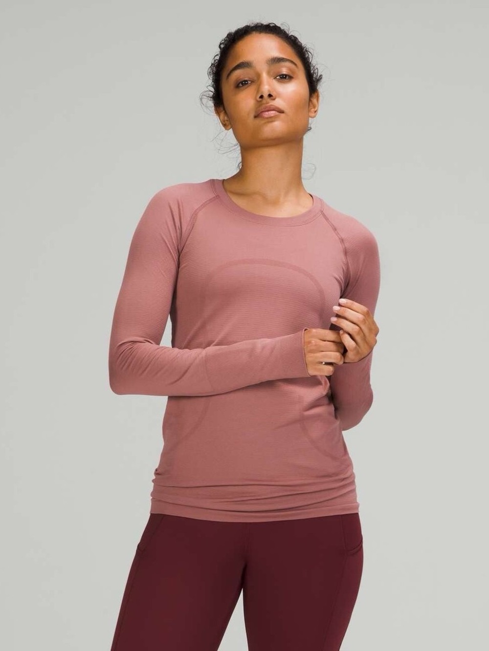 Lululemon Swiftly Tech Long-Sleeve Crew Neck Women's Top in Dusty Rose Size 2